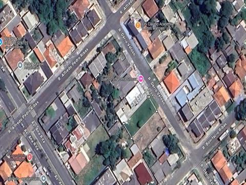 Terreno para venda no Uvaranas em Ponta Grossa com 462m² por R$ 180.000,00