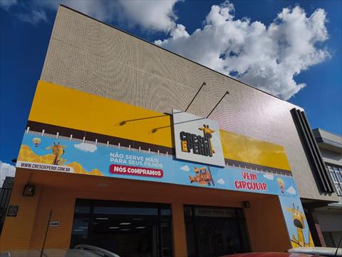 Flat para locacao no Uvaranas em Ponta Grossa com 25m² por R$ 1.375,00