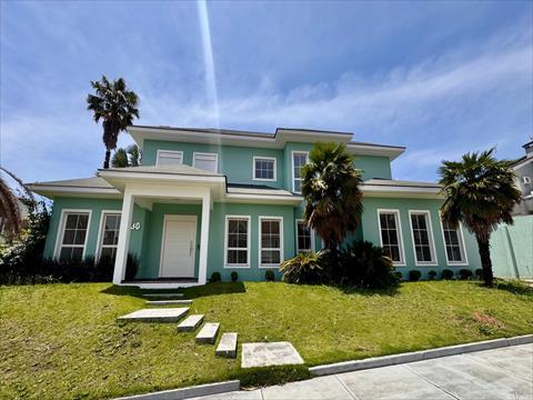 Casa em Condomínio para locacao no Orfas em Ponta Grossa com 900m² por R$ 17.500,00