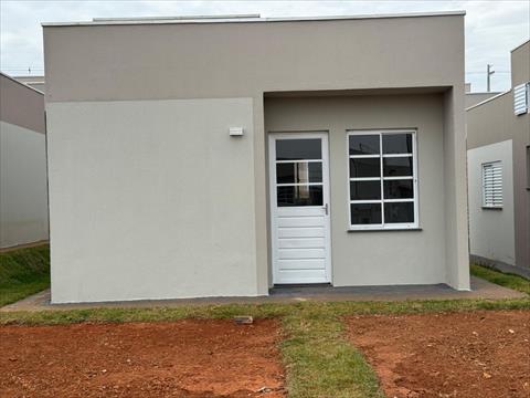 Casa Residencial para locacao no Neves em Ponta Grossa com 48m² por R$ 1.000,00