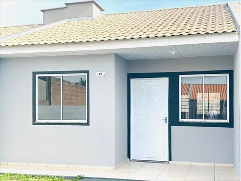 Casa Residencial para venda no Neves em Ponta Grossa com 109m² por R$ 175.000,00