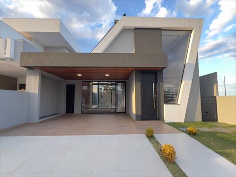 Casa em Condomínio para venda no Jardim Carvalho em Ponta Grossa com 336m² por R$ 2.100.000,00