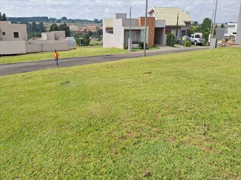 Terreno para venda no Contorno em Ponta Grossa com 200m² por R$ 175.000,00