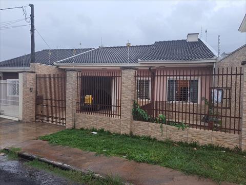 Casa Residencial para venda no Uvaranas em Ponta Grossa com 154,16m² por R$ 350.000,00
