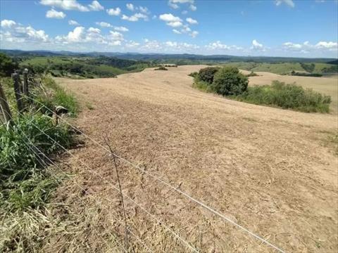 Fazenda para venda no Rural em Rosario do Ivai com 2.057.000m² por R$ 12.750.000,00