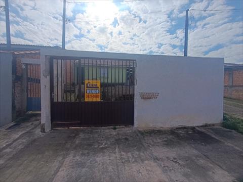 Casa Residencial para venda no Contorno em Ponta Grossa com 100m² por R$ 160.000,00