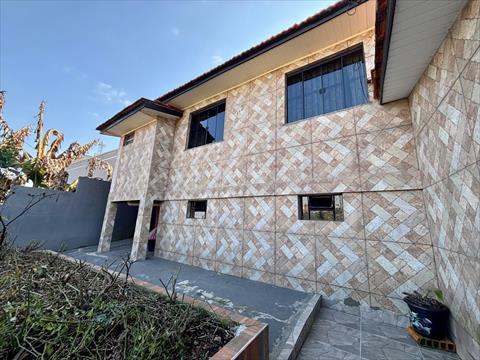 Casa Residencial para venda no Nova Russia em Ponta Grossa com 495m² por R$ 375.000,00