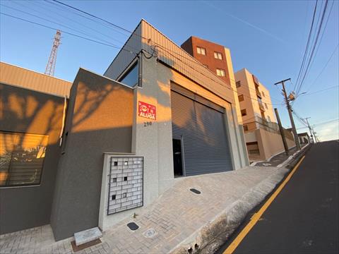 Barracão/galpão para locacao no Centro em Ponta Grossa com 360m² por R$ 11.250,00