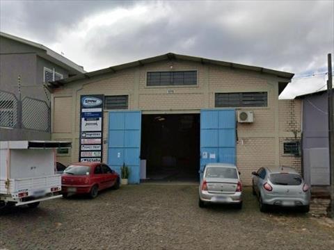 Barracão/galpão para locacao no Oficinas em Ponta Grossa com 375m² por R$ 10.000,00
