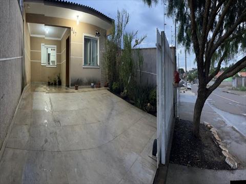 Casa Residencial para venda no Uvaranas em Ponta Grossa com 150m² por R$ 370.000,00