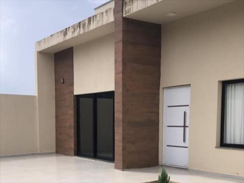 Casa Residencial para venda no Chapada em Ponta Grossa com 462m² por R$ 731.000,00