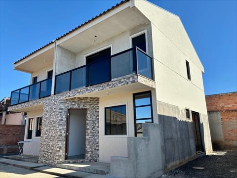 Sobrado para venda no Contorno em Ponta Grossa com 72m² por R$ 350.000,00