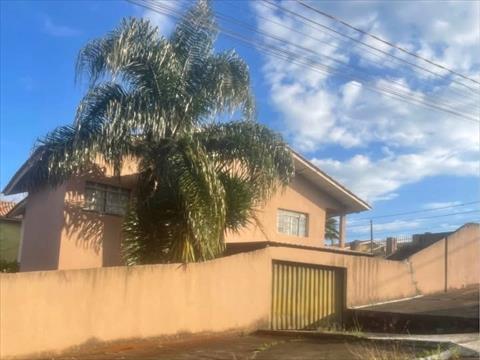 Casa Residencial para venda no Colonia Dona Luiza em Ponta Grossa com 250m² por R$ 270.000,00