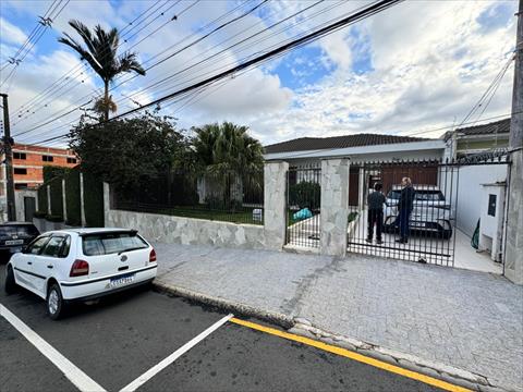 Casa Residencial para locacao no Centro em Ponta Grossa com 1.386m² por R$ 25.000,00