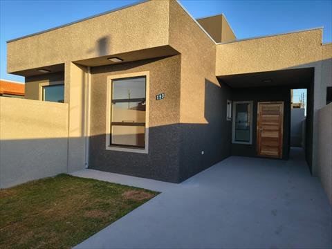 Casa Residencial para venda no Cara-cara em Ponta Grossa com 126m² por R$ 235.000,00