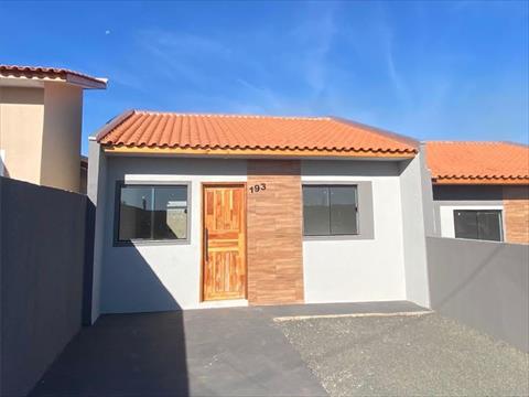 Casa Residencial para venda no Cara-cara em Ponta Grossa com 100m² por R$ 245.000,00