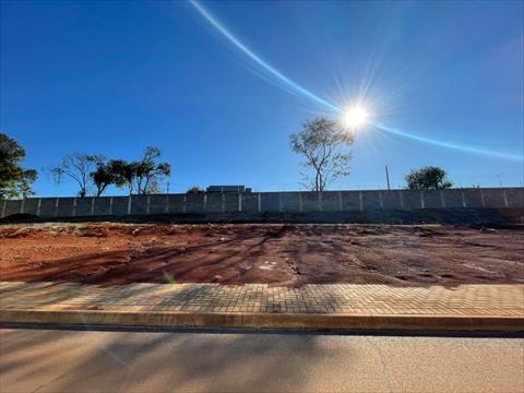 Terreno para venda no Uvaranas em Ponta Grossa com 301,86m² por R$ 189.000,00