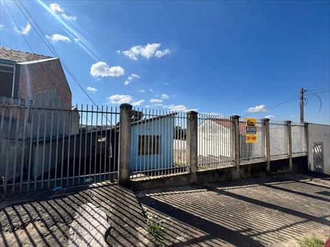 Terreno para venda no Uvaranas em Ponta Grossa com 490m² por R$ 230.000,00