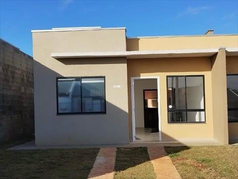 Casa Residencial para venda no Cara-cara em Ponta Grossa com 58m² por R$ 250.000,00
