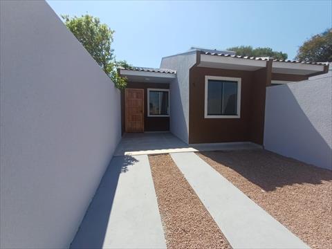 Casa Residencial para venda no Uvaranas em Ponta Grossa com 150m² por R$ 226.000,00