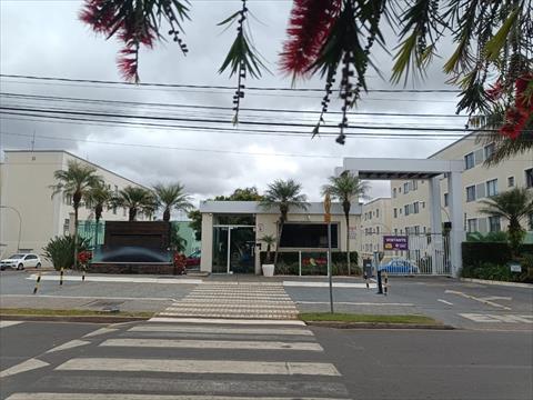 Apartamento para locacao no Uvaranas em Ponta Grossa com 48m² por R$ 1.375,00