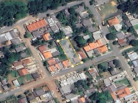 Terreno para venda no Uvaranas em Ponta Grossa com 729m² por R$ 300.000,00