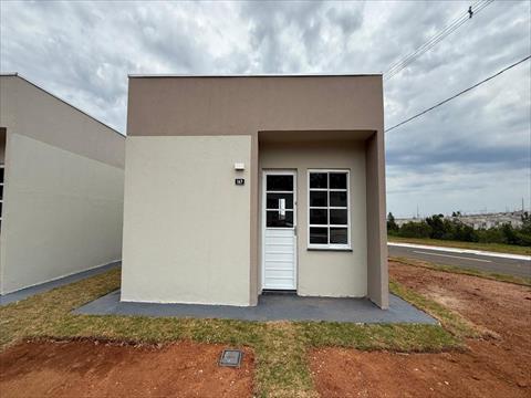 Casa Residencial para locacao no Neves em Ponta Grossa com 50m² por R$ 1.125,00
