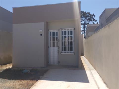 Casa Residencial para locacao no Neves em Ponta Grossa com 160m² por R$ 1.187,50