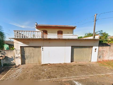 Sobrado para venda no Jardim Carvalho em Ponta Grossa com 140m² por R$ 430.000,00