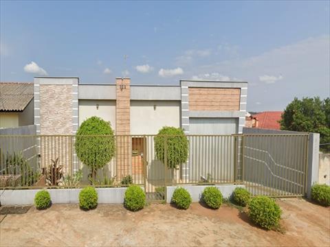 Casa Residencial para venda no Uvaranas em Ponta Grossa com 432m² por R$ 450.000,00