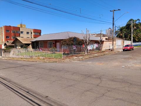 Casa Residencial para venda no Oficinas em Ponta Grossa com 362m² por R$ 890.000,00