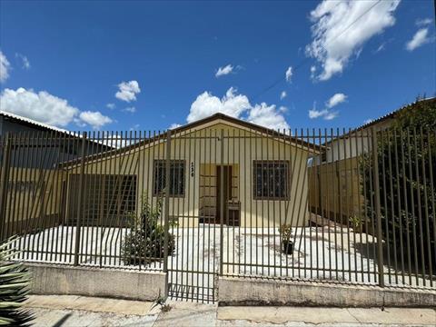 Casa Residencial para venda no Cara-cara em Ponta Grossa com 420m² por R$ 310.000,00