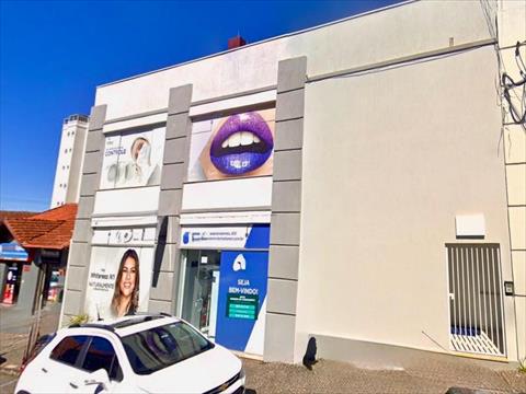 Comercial para locacao no Centro em Ponta Grossa com 54m² por R$ 2.375,00