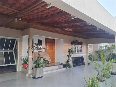 Casa Residencial para locacao no Boa Vista em Ponta Grossa com 194m² por R$ 5.000,00