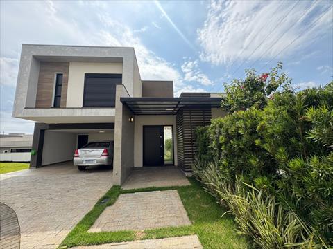 Casa em Condomínio para venda no Contorno em Ponta Grossa com 323m² por R$ 1.500.000,00