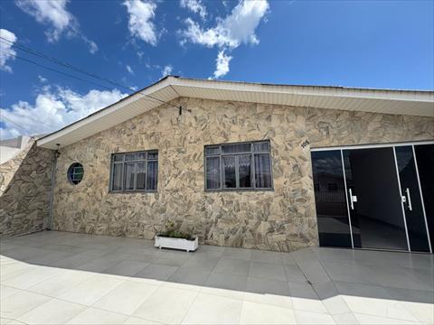 Casa Residencial para venda no Chapada em Ponta Grossa com 270m² por R$ 300.000,00