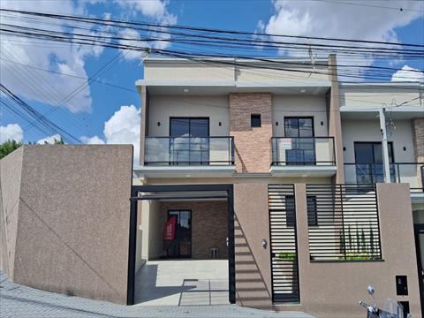 Sobrado para venda no Jardim Carvalho em Ponta Grossa com 135m² por R$ 877.500,00