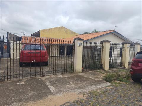 Casa Residencial para locacao no Contorno em Ponta Grossa com 274,1m² por R$ 2.375,00