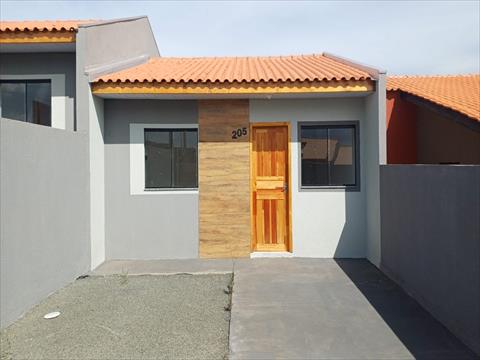 Casa Residencial para venda no Cara-cara em Ponta Grossa com 52m² por R$ 207.000,00