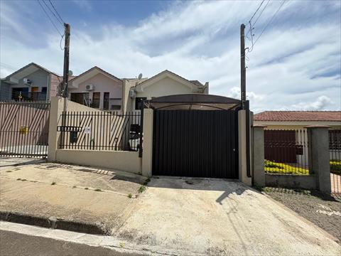 Sobrado para venda no Jardim Carvalho em Ponta Grossa com 200m² por R$ 690.000,00