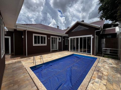 Casa Residencial para venda no Ronda em Ponta Grossa com 380m² por R$ 870.000,00