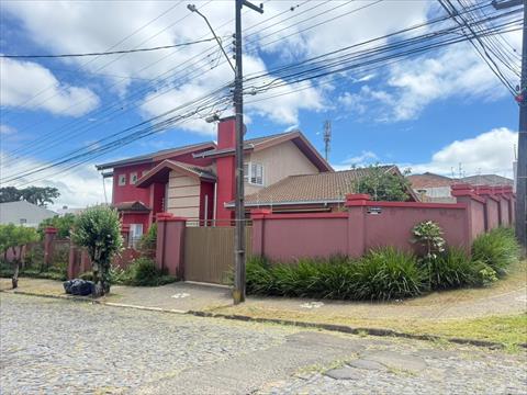 Sobrado para locacao no Neves em Ponta Grossa com 236m² por R$ 5.250,00