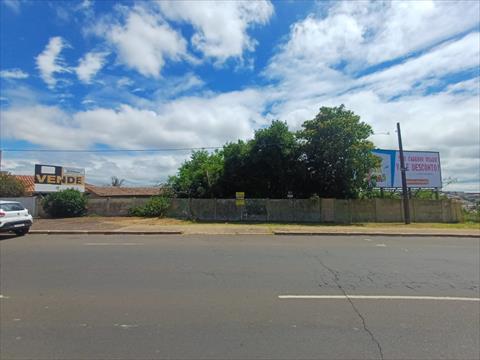 Terreno para venda no Uvaranas em Ponta Grossa com 487,6m² por R$ 995.000,00