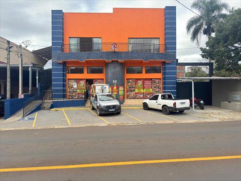 Casa Comercial para venda no Uvaranas em Ponta Grossa com 700m² por R$ 2.200.000,00