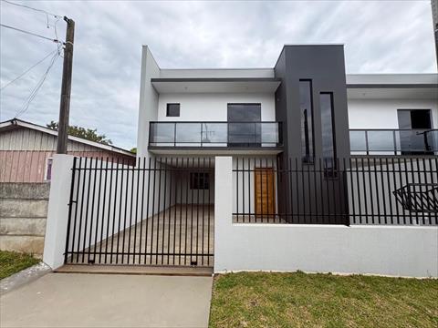 Sobrado para venda no Orfas em Ponta Grossa com 138m² por R$ 640.000,00