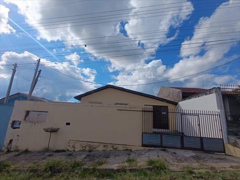 Casa Residencial para locacao no Contorno em Ponta Grossa com 70m² por R$ 1.687,50