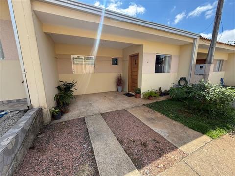 Casa em Condomínio para venda no Colonia Dona Luiza em Ponta Grossa com 75m² por R$ 250.000,00