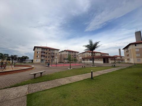 Apartamento para venda no Uvaranas em Ponta Grossa com 56m² por R$ 185.000,00