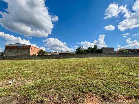 Terreno para venda no Contorno em Ponta Grossa com 240m² por R$ 130.000,00