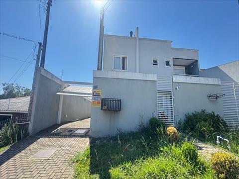 Sobrado para venda no Olarias em Ponta Grossa com 101,88m² por R$ 495.000,00